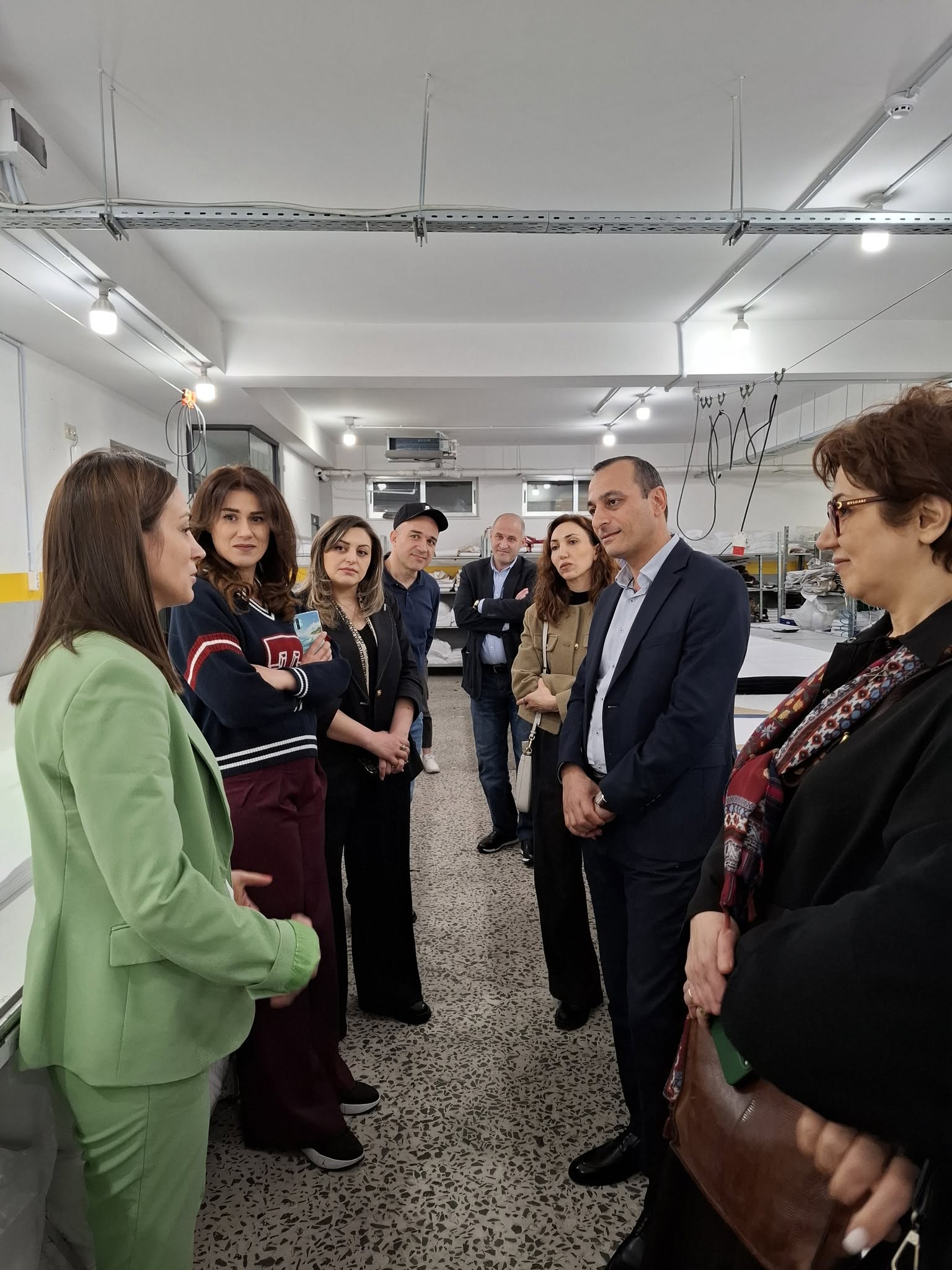 ԱՅՑԵԼՈՒԹՅՈՒՆ ՄԵԼԱՆՏԵ ԱՊՐԱՆՔԱՆԻՇԸ ՆԵՐԿԱՅԱՑՆՈՂ ՏԵՔՍՏԻԼ ԱՐՏԱԴՐԱԿԱՆ ԿԱԶՄԱԿԵՐՊՈՒԹՅՈՒՆ