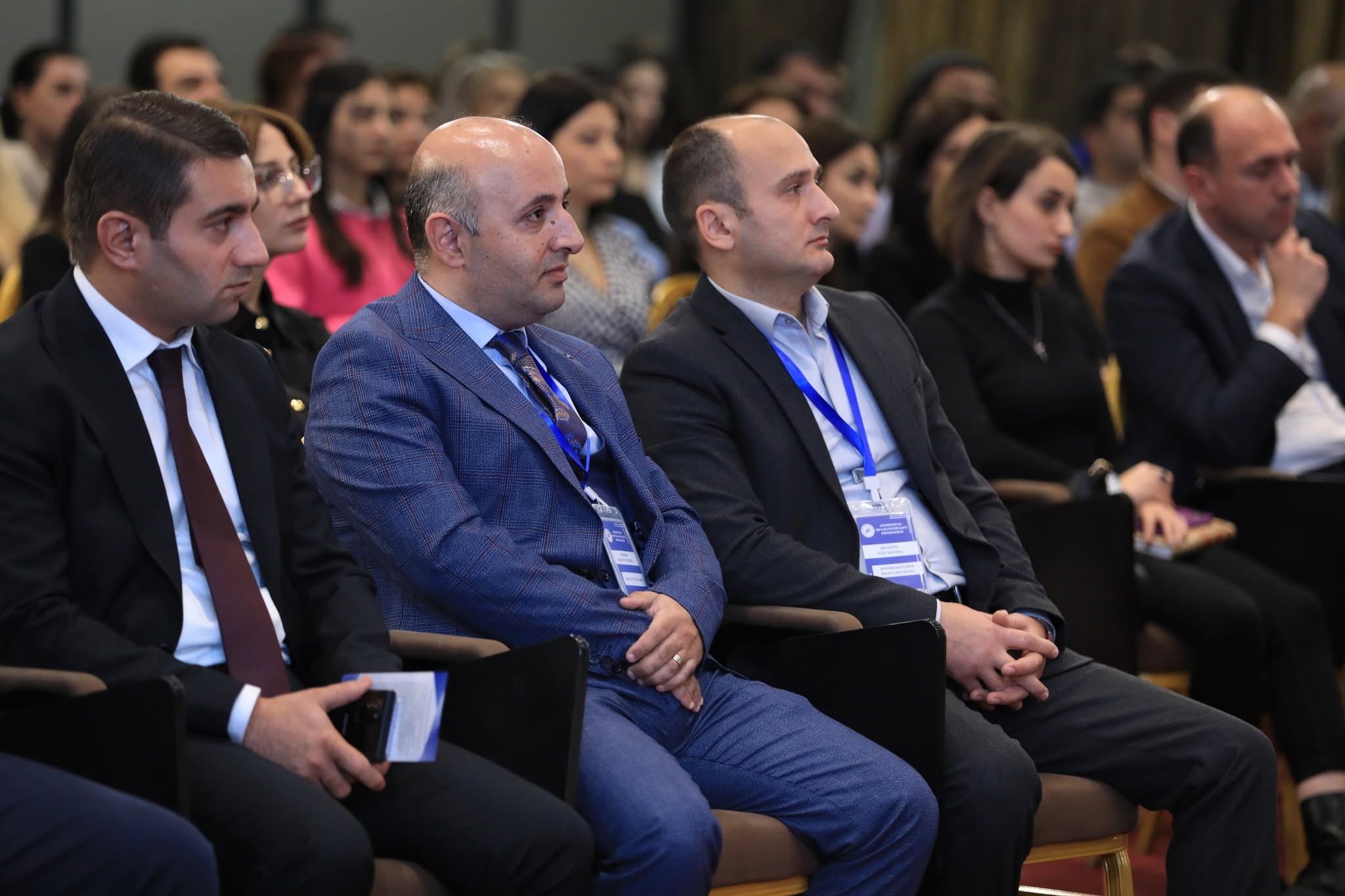 ՖԻՆԱՆՍԻՍՏՆԵՐԻ ՀԱՄԱԺՈՂՈՎ