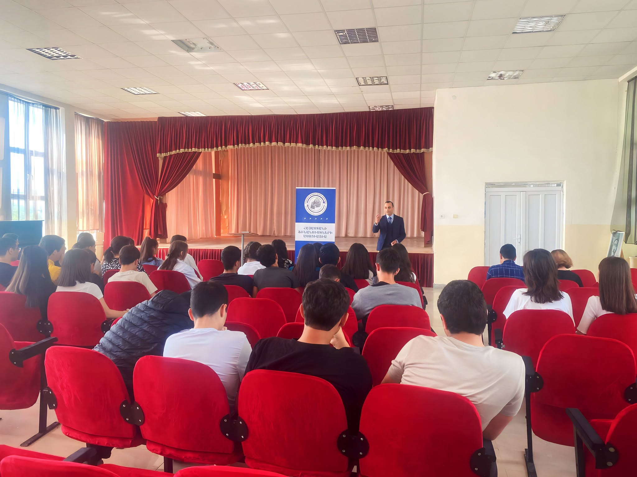 ԱՅՑԵԼՈՒԹՅՈՒՆ ԱՐՄԱՎԻՐԻ ՄԱՐԶԻ ԴՊՐՈՑՆԵՐ