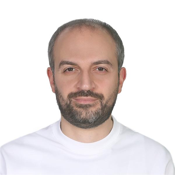 ՄԻՔԱՅԵԼ ԳՅՈՒԼԱՍԱՐՅԱՆ