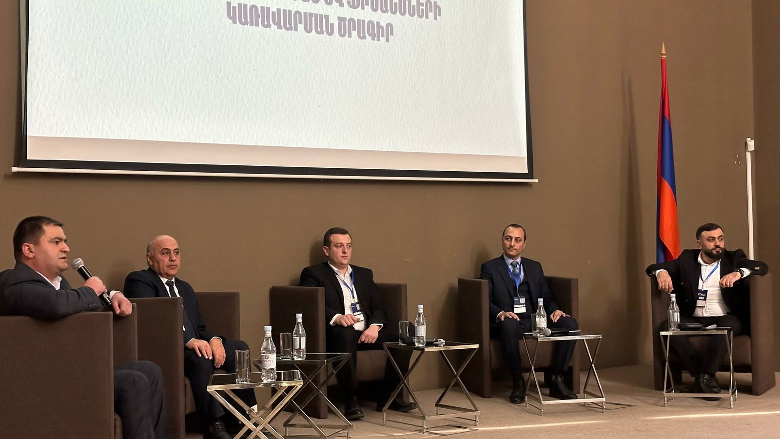 ПРЕЗИДЕНТ АССОЦИАЦИИ - СПИКЕР ПАНЕЛЬНОЙ ДИСКУССИИ В ГЮМРИ