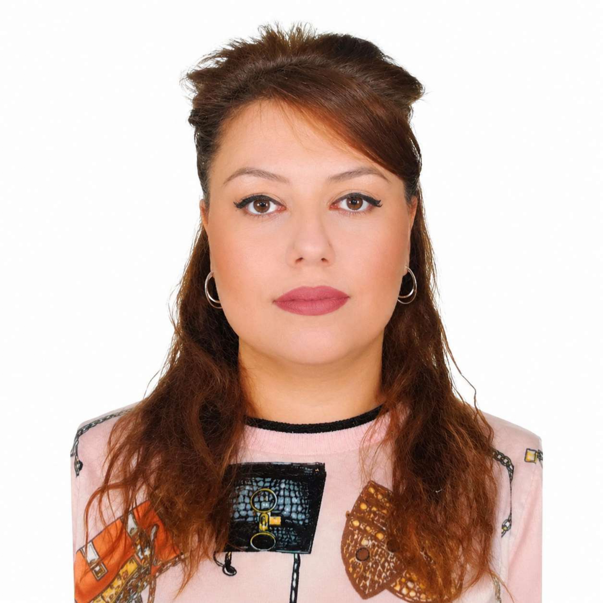 LIA MOVSESYAN