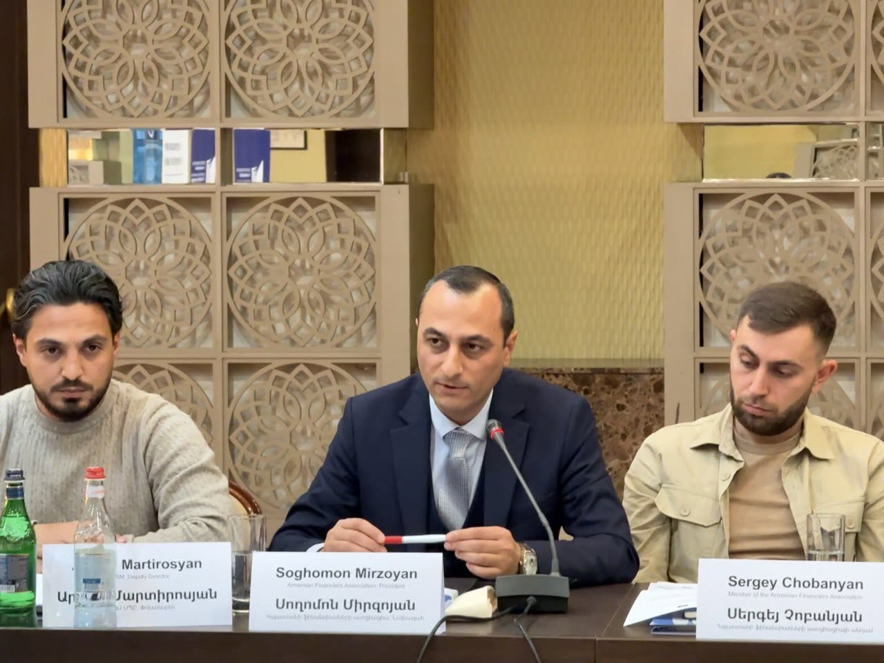 ԵՎՐՈՊԱՅԻ ԽՈՐՀՐԴԻ ԿԱԶՄԱԿԵՐՊԱԾ ՍԵՄԻՆԱՐ-ՔՆՆԱՐԿՈՒՄՆԵՐ