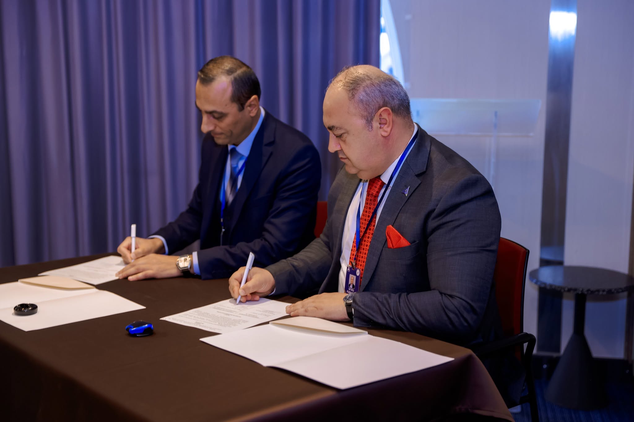 ՀԱՄԱԳՈՐԾԱԿՑՈՒԹՅԱՆ ՀՈՒՇԱԳՐԻ ՍՏՈՐԱԳՐՈՒՄ ՀՀ ԼԻԶԻՆԳԱՏՈՒՆԵՐԻ ԱՍՈՑԻԱՑԻԱՅԻ ՀԵՏ