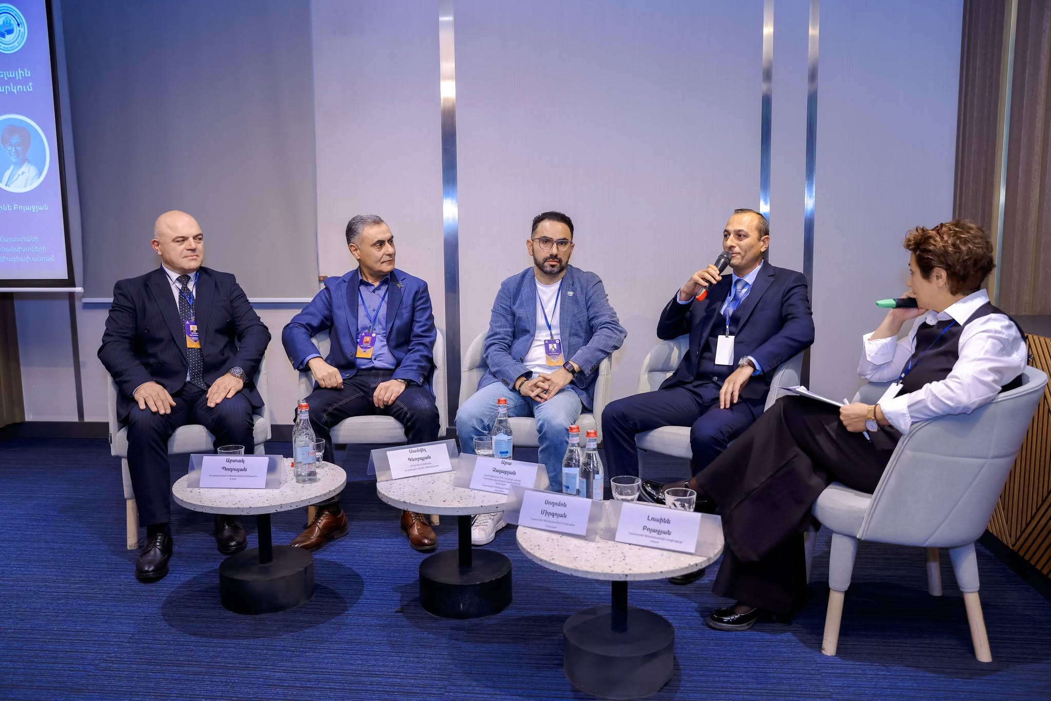 ՀԱՄԱԳՈՐԾԱԿՑՈՒԹՅԱՆ ՀՈՒՇԱԳՐԻ ՍՏՈՐԱԳՐՈՒՄ ՀՀ ԼԻԶԻՆԳԱՏՈՒՆԵՐԻ ԱՍՈՑԻԱՑԻԱՅԻ ՀԵՏ
