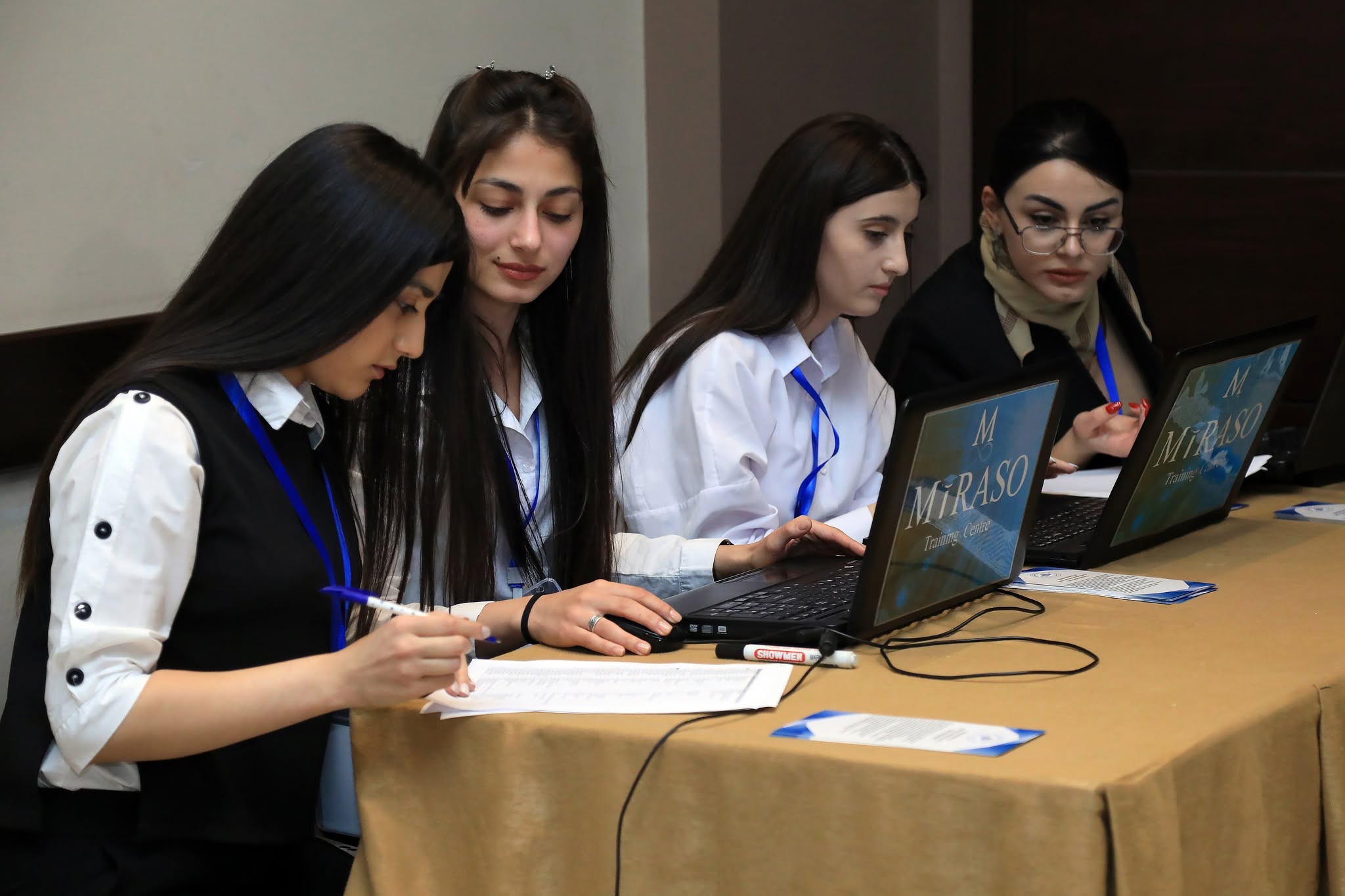 ԱՍՈՑԻԱՑԻԱՅԻ ԿԱՄԱՎՈՐՆԵՐԻ ԱՇԽԱՏԱՆՔՆԵՐԸ