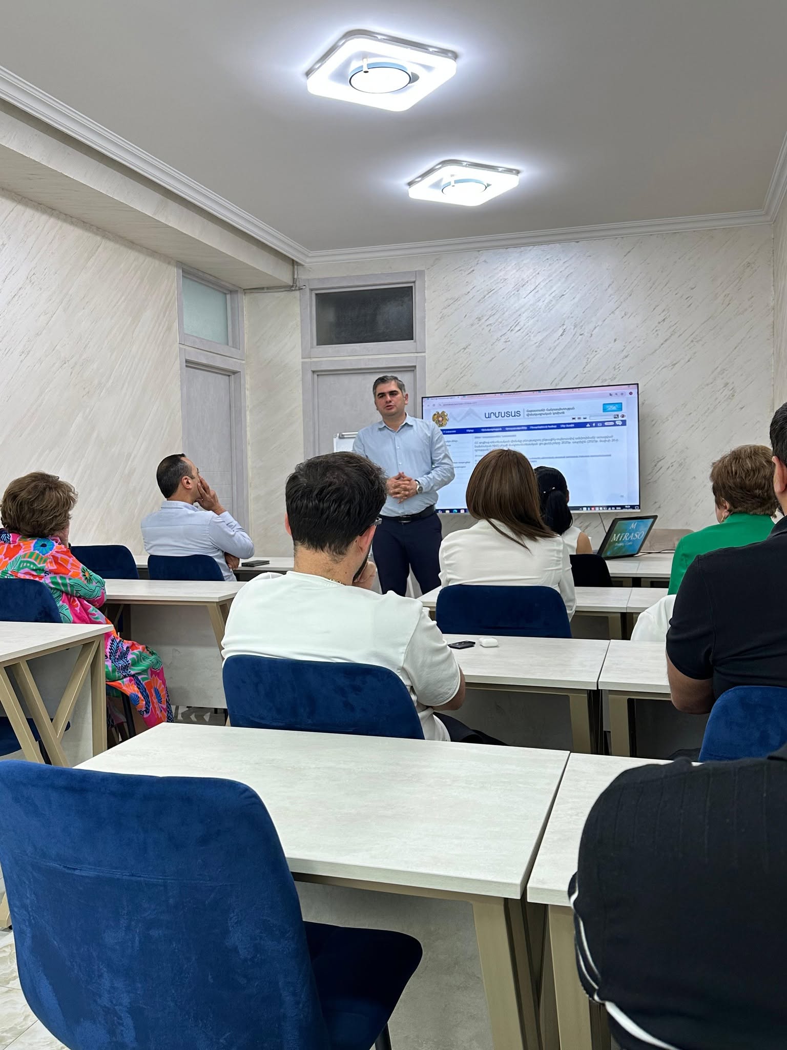ДИСКУССИЯ НА ТЕМУ «ТЕКУЩЕЕ СОСТОЯНИЕ ЭКОНОМИКИ РЕСПУБЛИКИ АРМЕНИЯ»