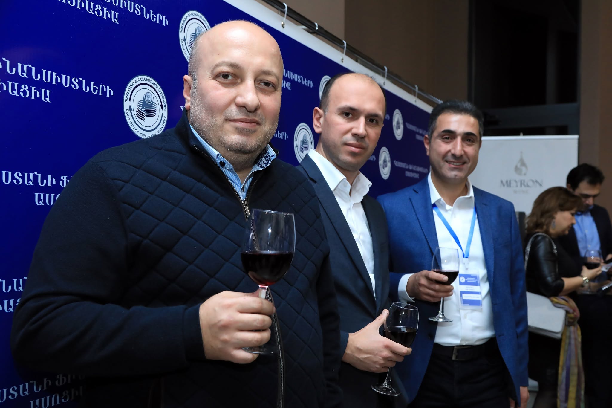 ՖԻՆԱՆՍԻՍՏՆԵՐԻ ՀԱՄԱԺՈՂՈՎ